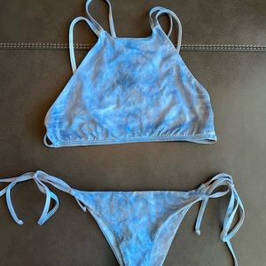 Frankie’s bikinis set